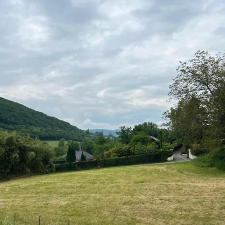 La Pause Entre Lacs - Parking Et Clim * La Biolle